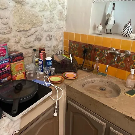 Bed & Breakfast Mas De Foncaudette 3*
