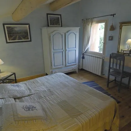 Mas De Foncaudette Bed & Breakfast Lourmarin